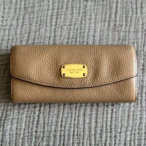 Michael Kors Jet Set Wallet | Luggage Brown